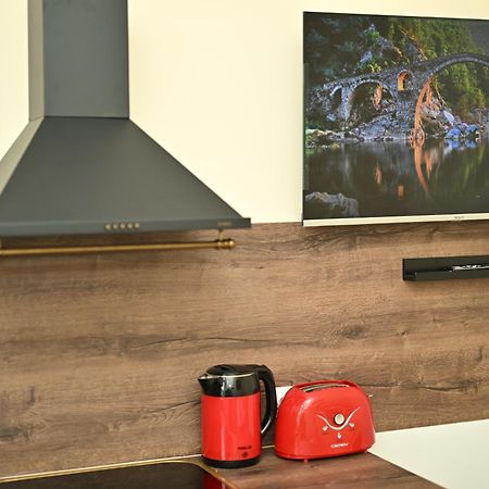 Апартамент Център Veliko Tărnovo Exteriör bild