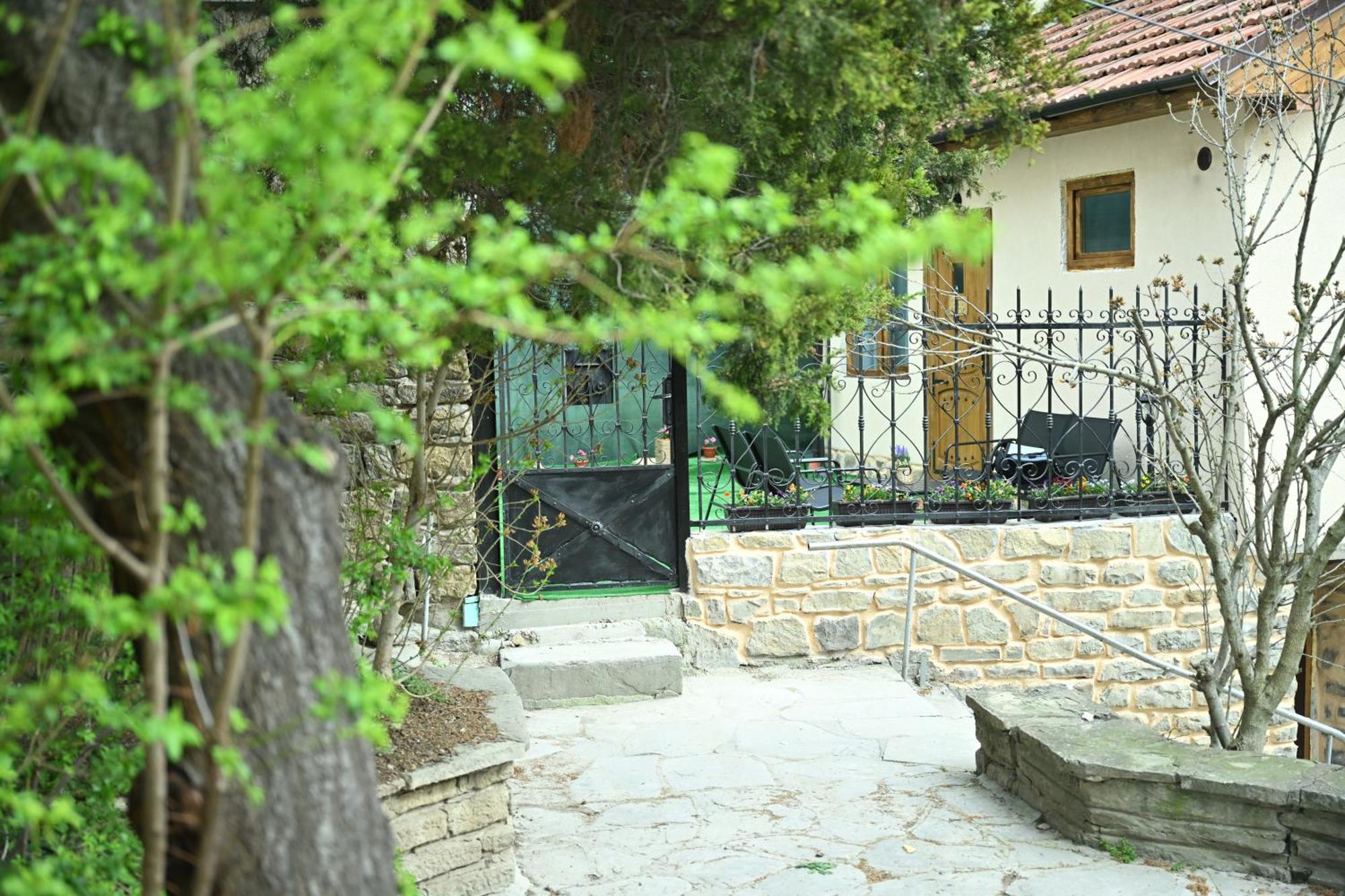 Апартамент Център Veliko Tărnovo Exteriör bild